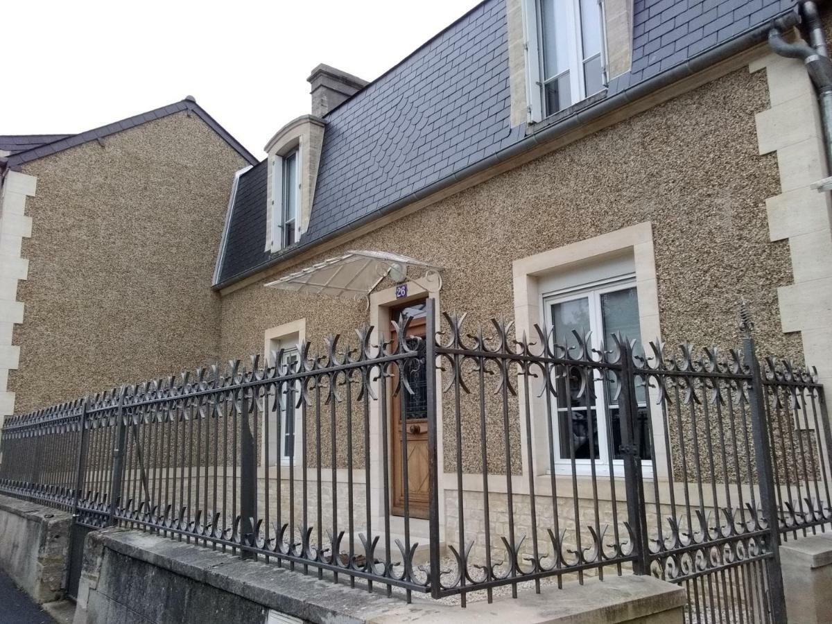 Le Chat Qui Veille Bayeux Exterior foto